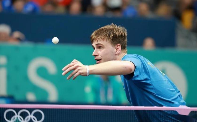 尊龙凯时-瑞典队球员展现出优异表现获得胜利的精神